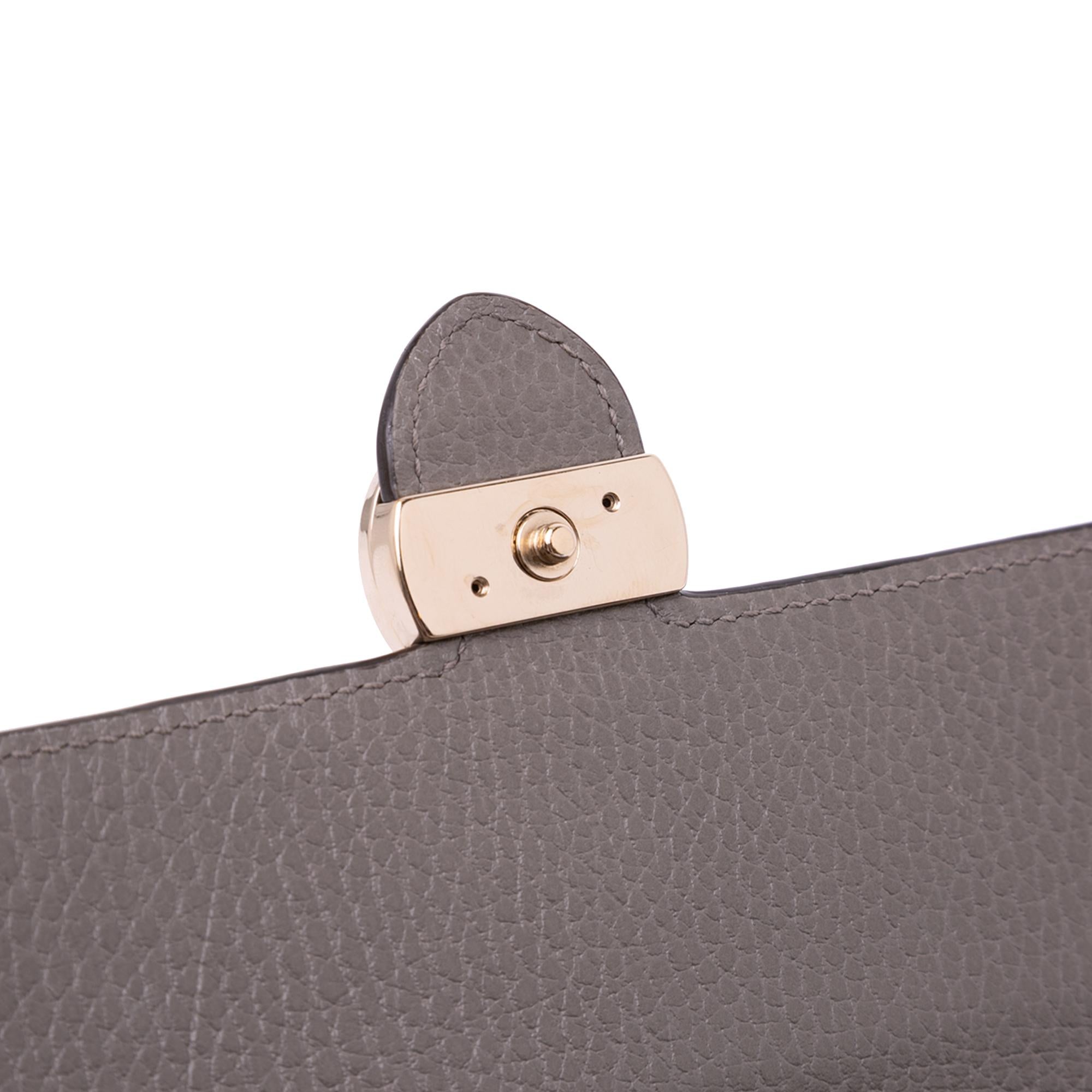 Gucci Leather Interlocking G Dollar Wallet on Chain