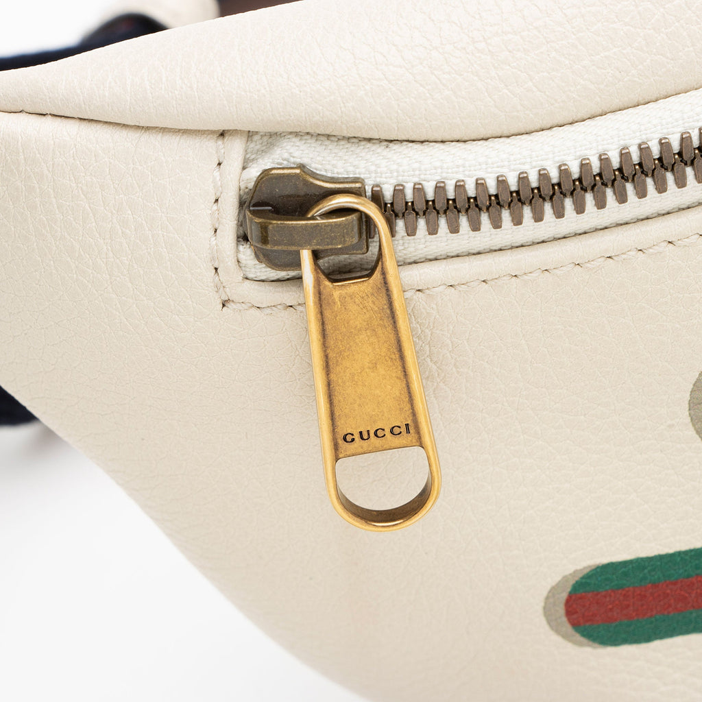 Gucci Leather Logo Belt Bag