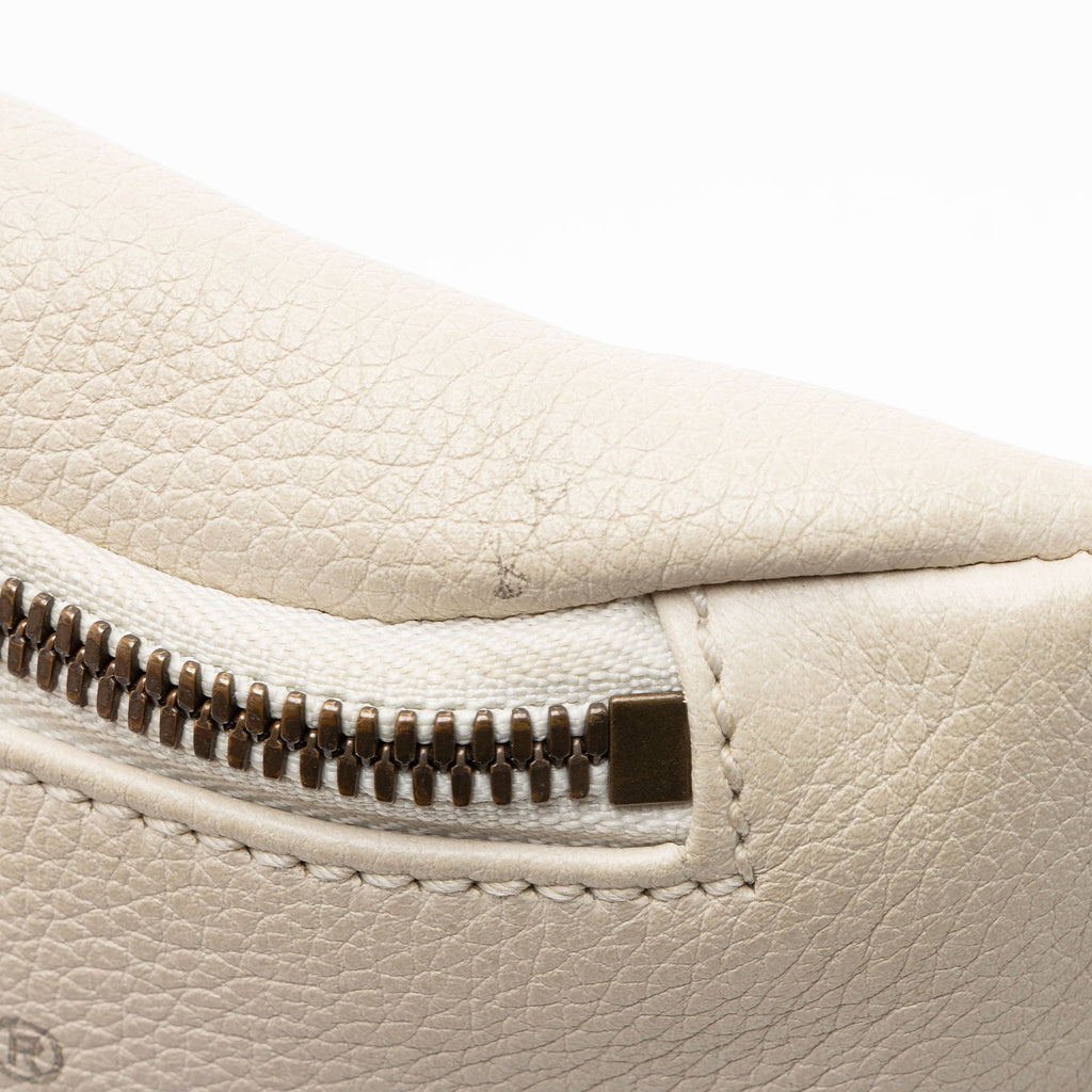 Gucci Leather Logo Belt Bag