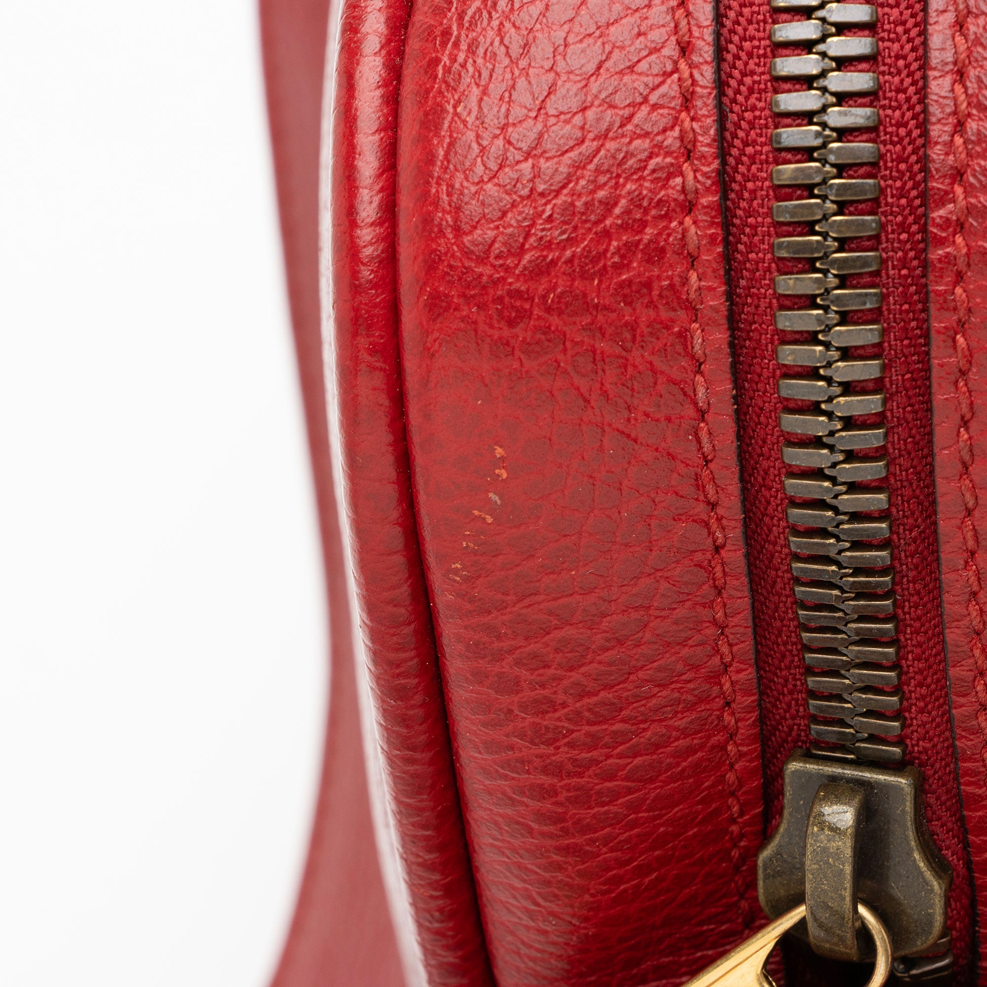 Gucci Leather Logo Messenger