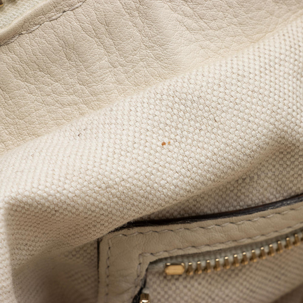 Gucci Leather Madison Medium Hobo (SHF-usyPk5)