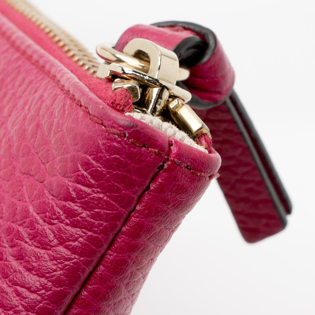 Gucci Leather Pouch (SHF-xwUJe1)