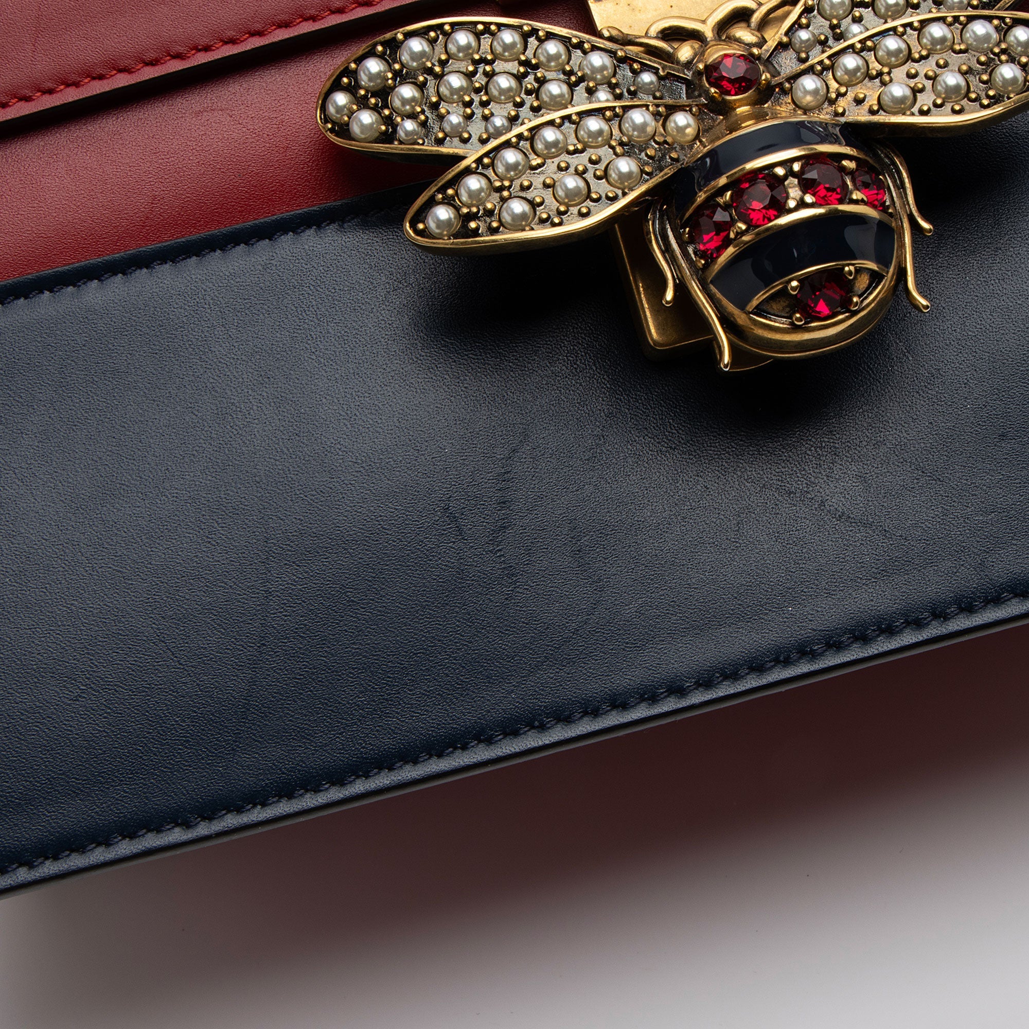 Gucci Leather Queen Margaret Top Handle (SHF-oBE2Ol)