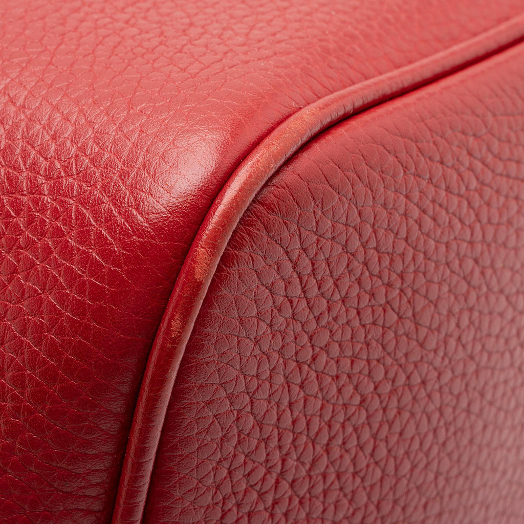 Gucci Leather Soho Disco Bag (SHF-k2rch0)