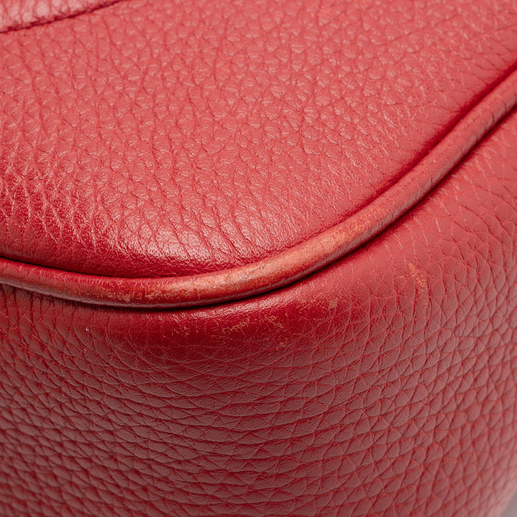 Gucci Leather Soho Disco Bag (SHF-k2rch0)
