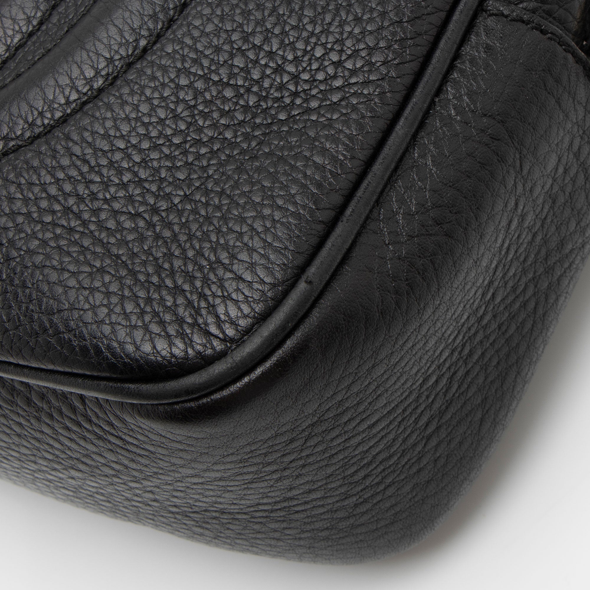 Gucci Leather Soho Disco Bag (SHF-aI6Vbj)