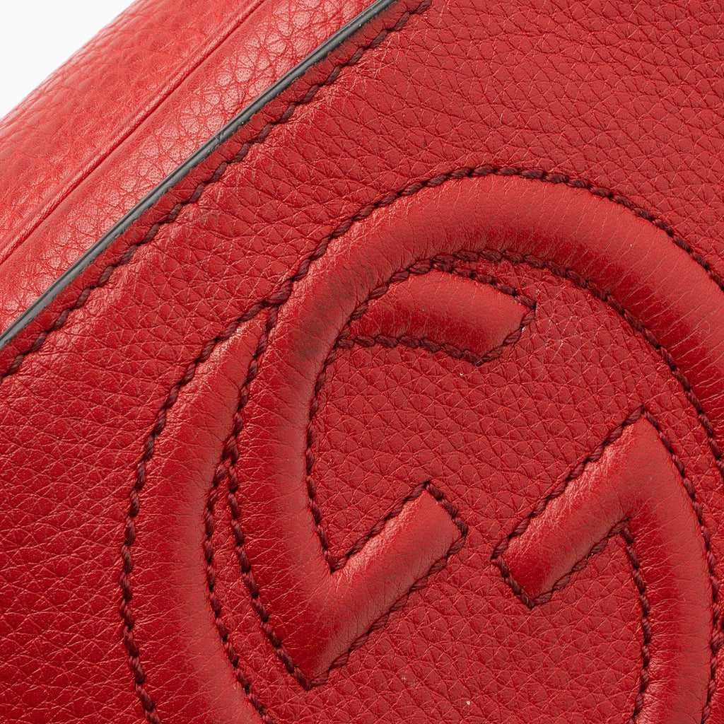Gucci Leather Soho Small Chain Bag (SHF-AYxiLF)