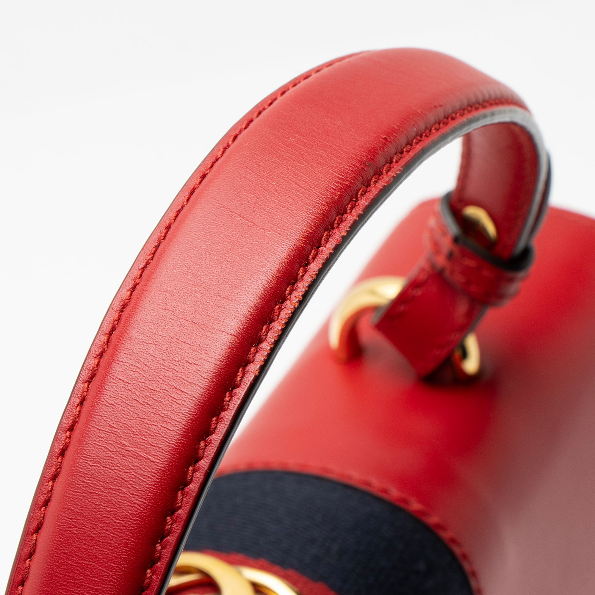 Gucci Leather Sylvie Medium Top Handle