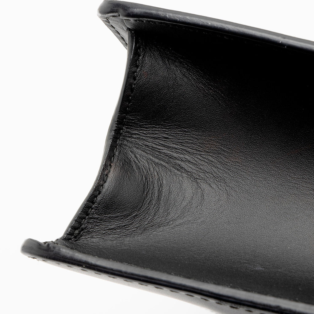 Gucci Leather Sylvie Mini Chain Bag (SHF-2s1qNf)