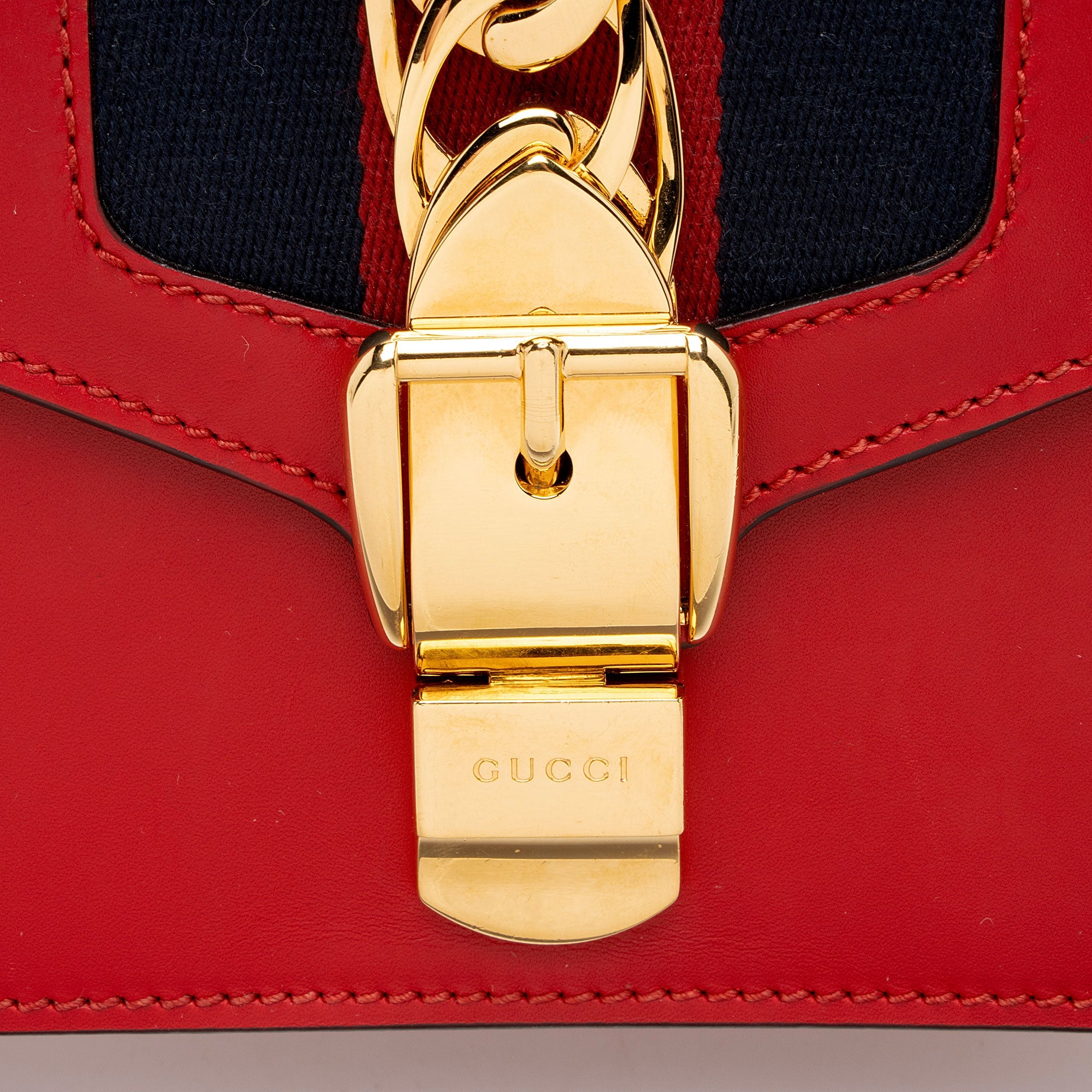 Gucci Leather Sylvie Mini Chain Bag