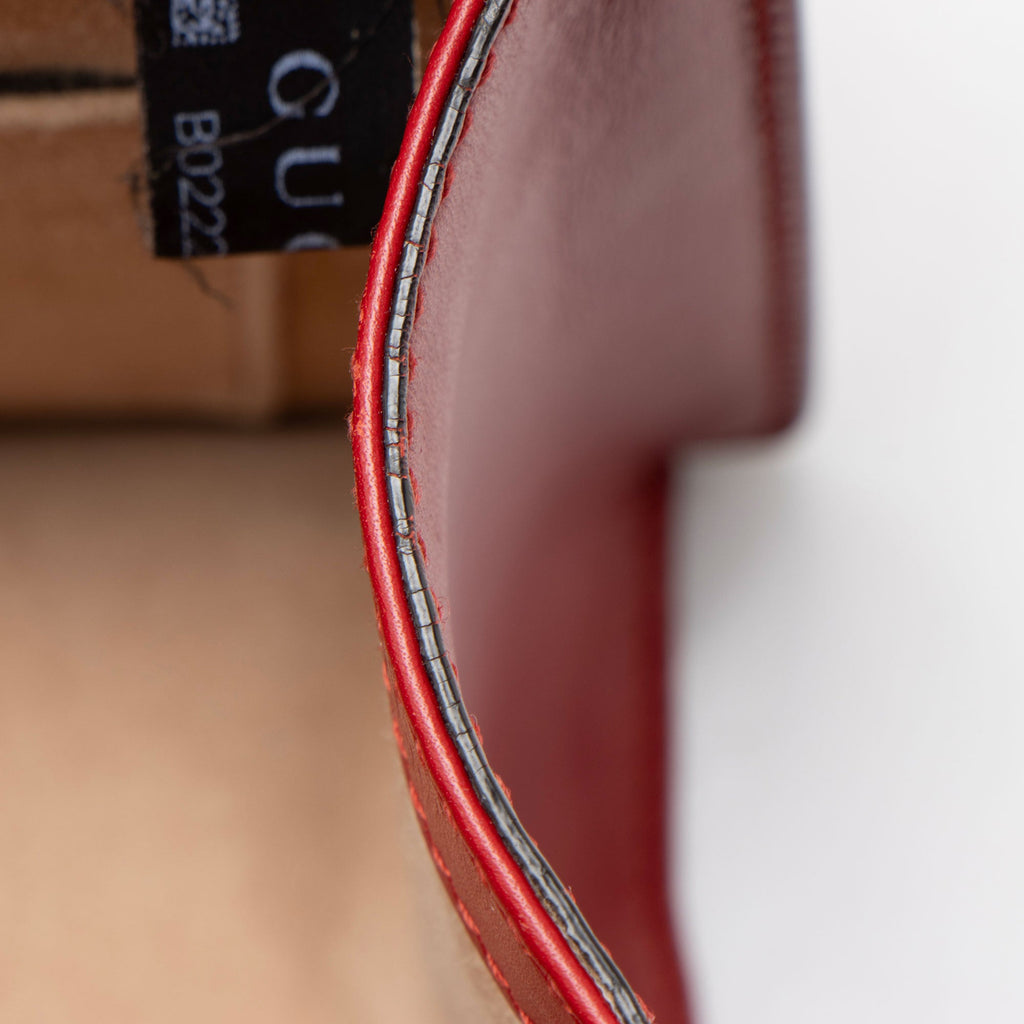 Gucci Leather Sylvie Mini Top Handle