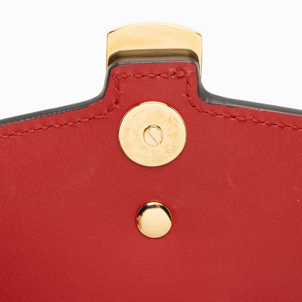 Gucci Leather Sylvie Super Mini Bag
