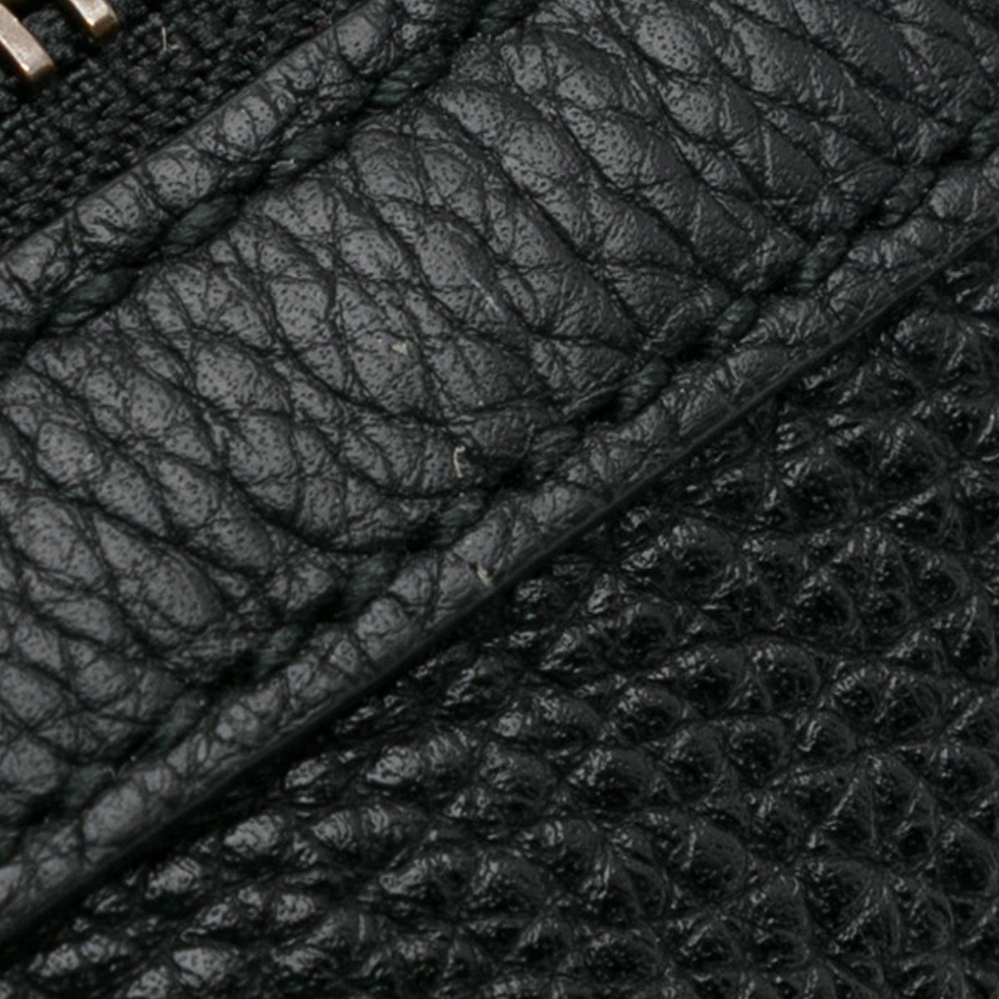 Gucci Logo Half Moon Hobo (SHG-yiN9Q7)