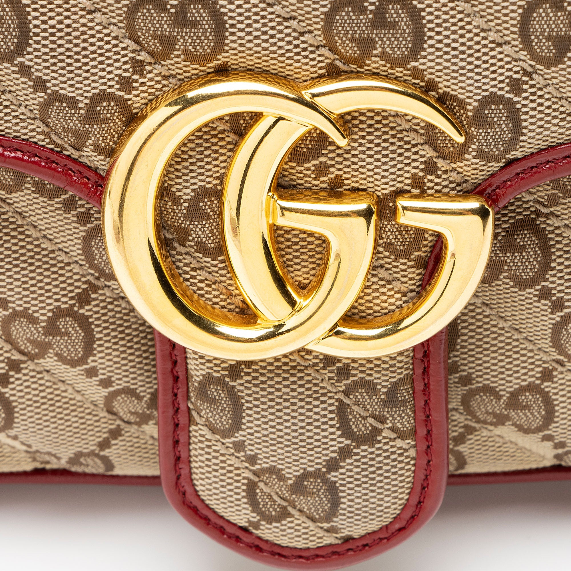 Gucci Matelasse GG Canvas GG Marmont Medium Flap Bag