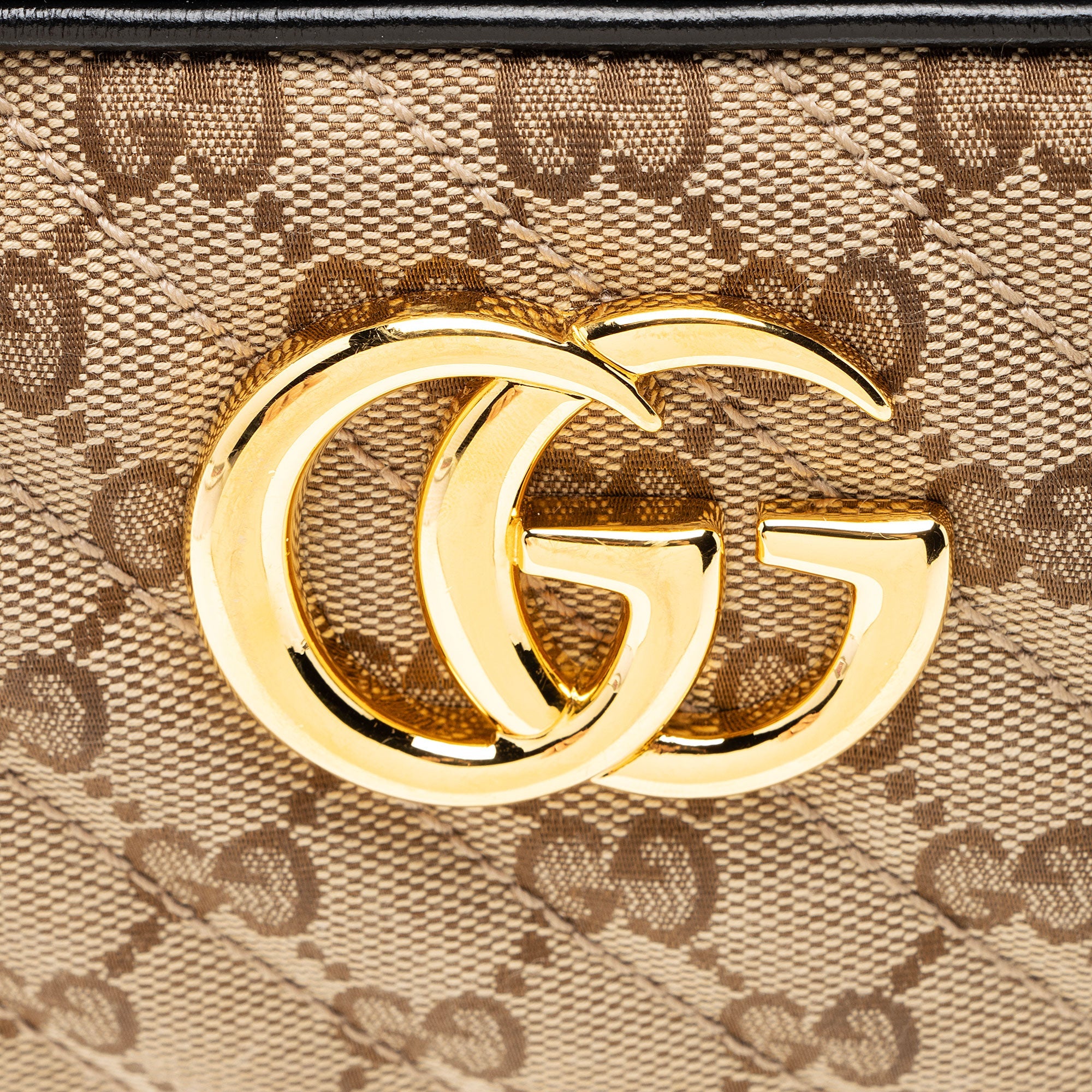 Gucci Matelasse GG Canvas GG Marmont Small Camera Bag