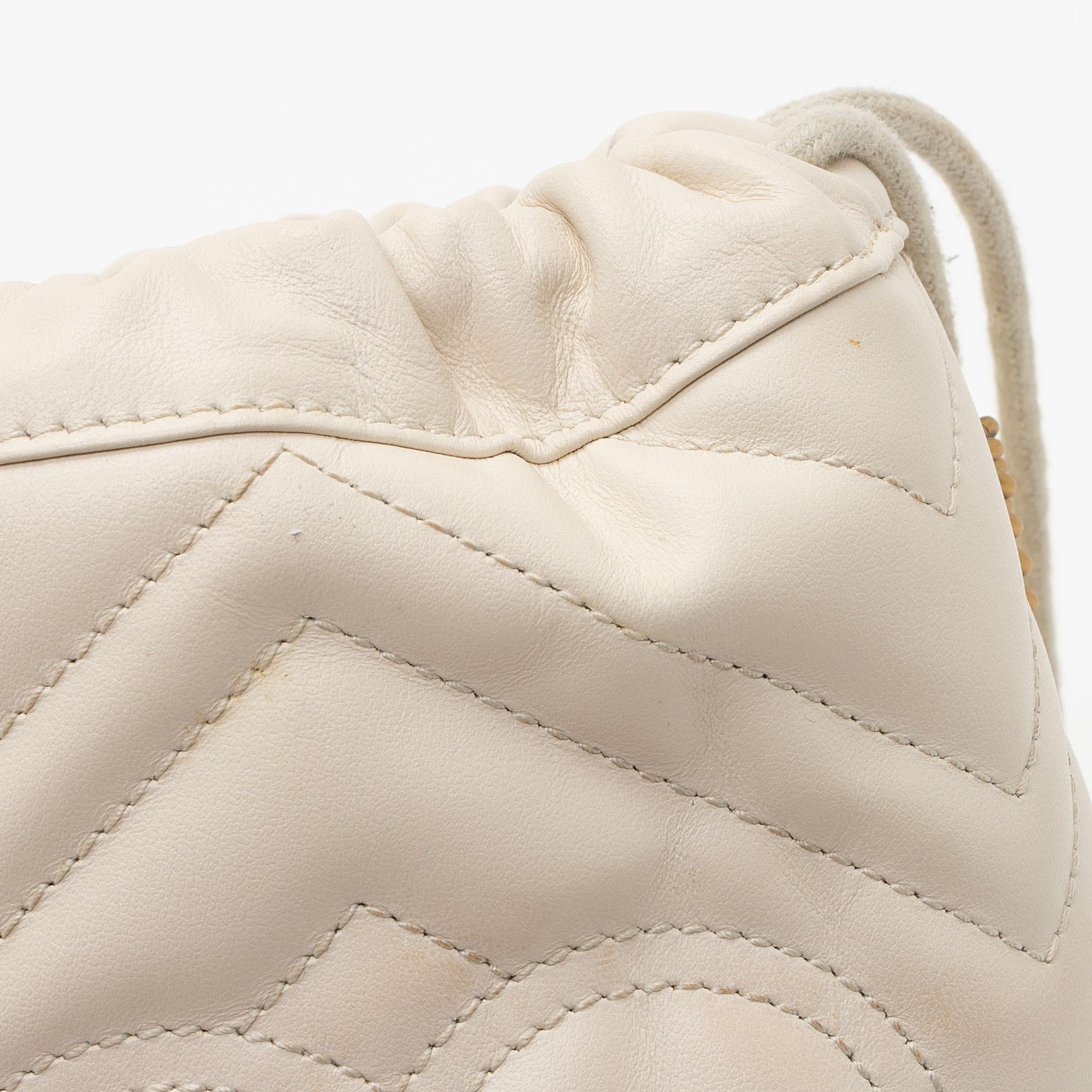 Gucci Matelasse Leather GG Marmont Mini Bucket Bag (SHF-OKI41N)