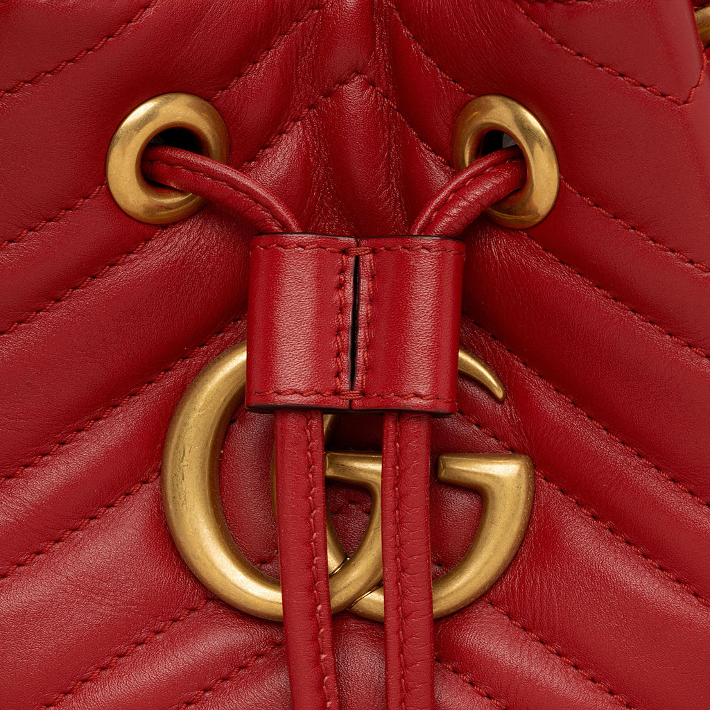 Gucci Matelasse Leather GG Marmont Bucket Bag