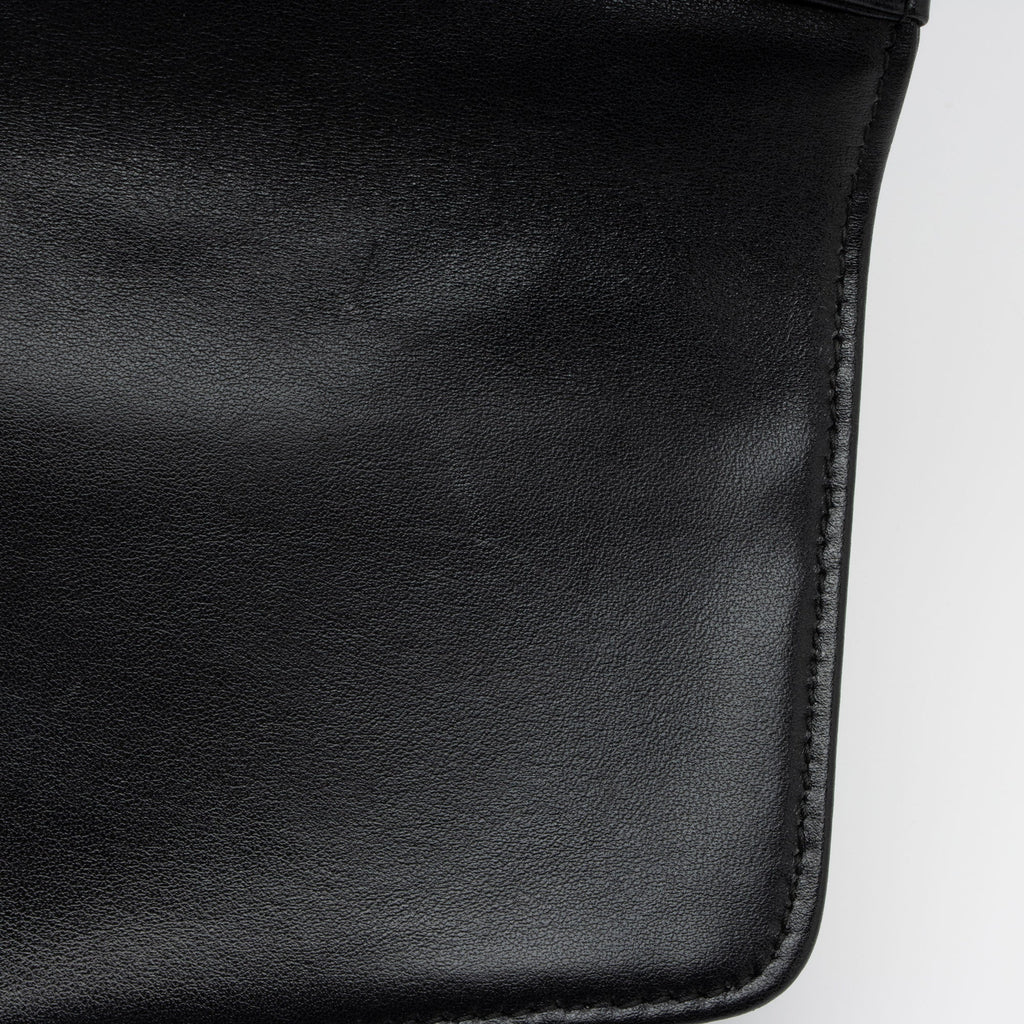 Gucci Matelasse Leather GG Marmont Clutch (SHF-v89K6D)