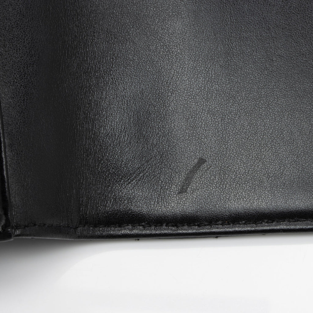 Gucci Matelasse Leather GG Marmont Clutch (SHF-v89K6D)