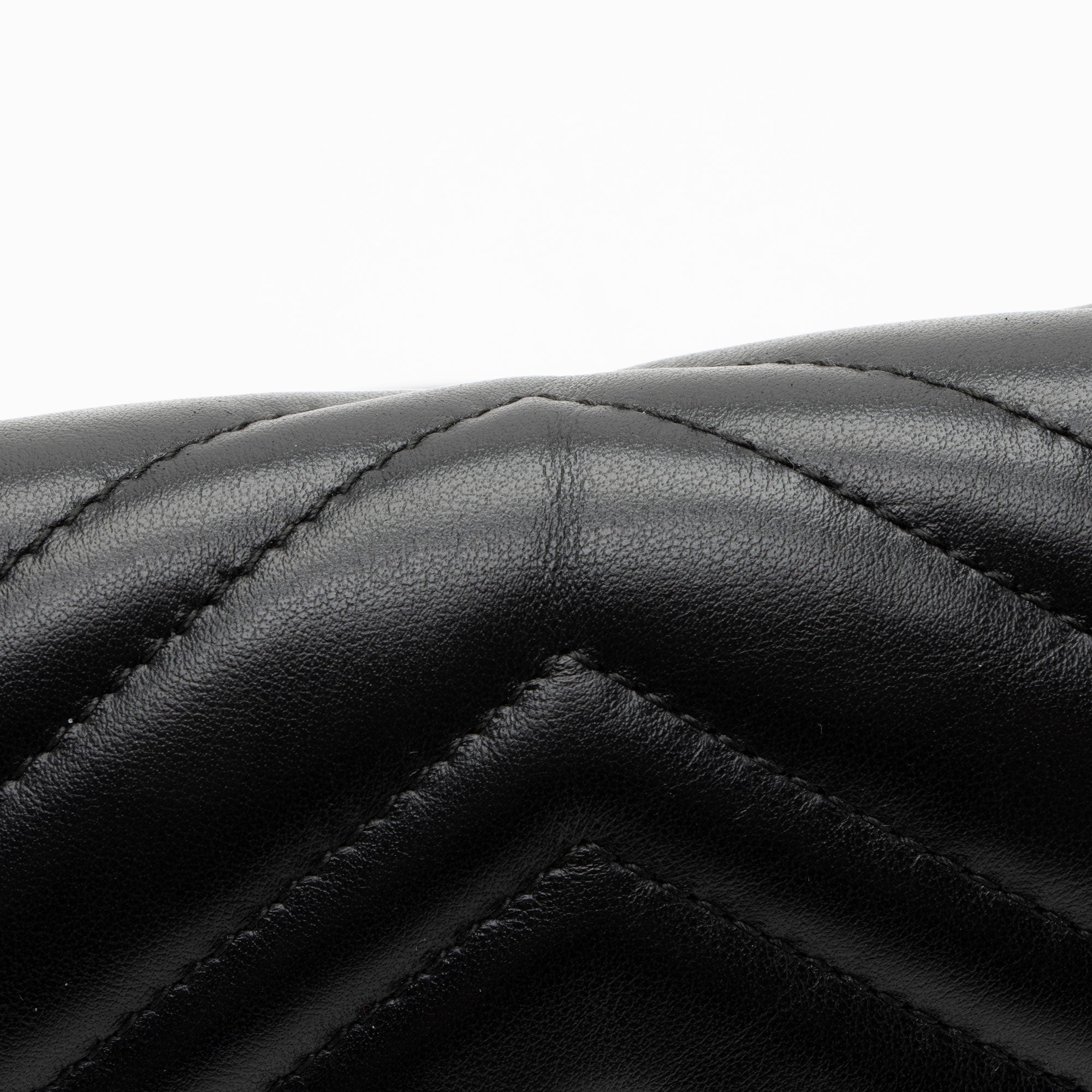 Gucci Matelasse Leather GG Marmont Large Flap Bag