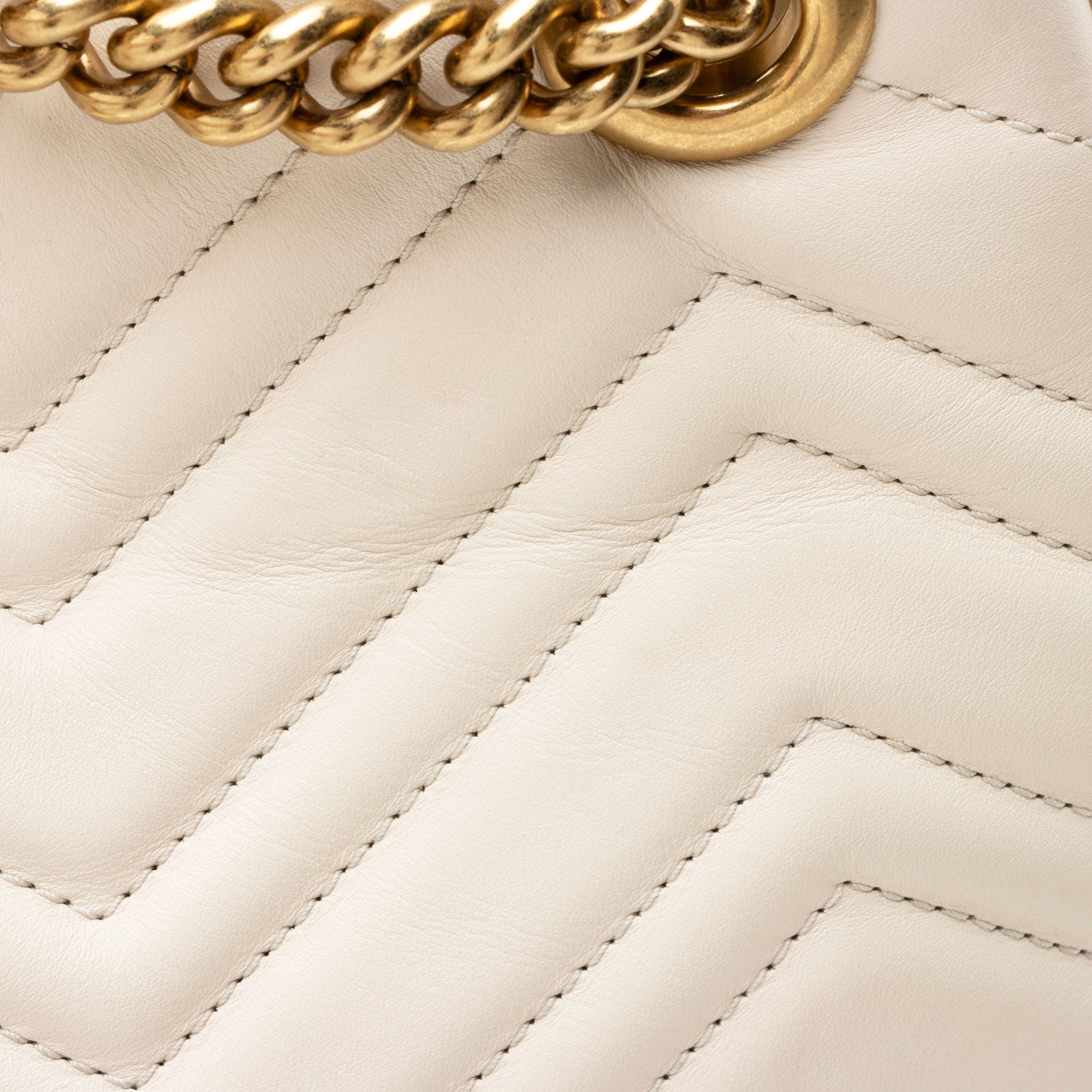 Gucci Matelasse Leather GG Marmont Medium Chain Shoulder Bag