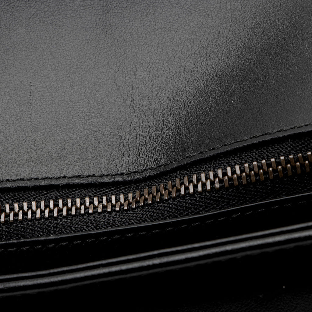 Gucci Matelasse Leather GG Marmont Medium Flap Bag (SHF-maxMO9)