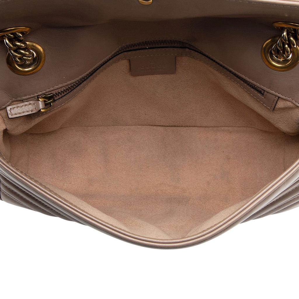Gucci Matelasse Leather GG Marmont Medium Flap Bag