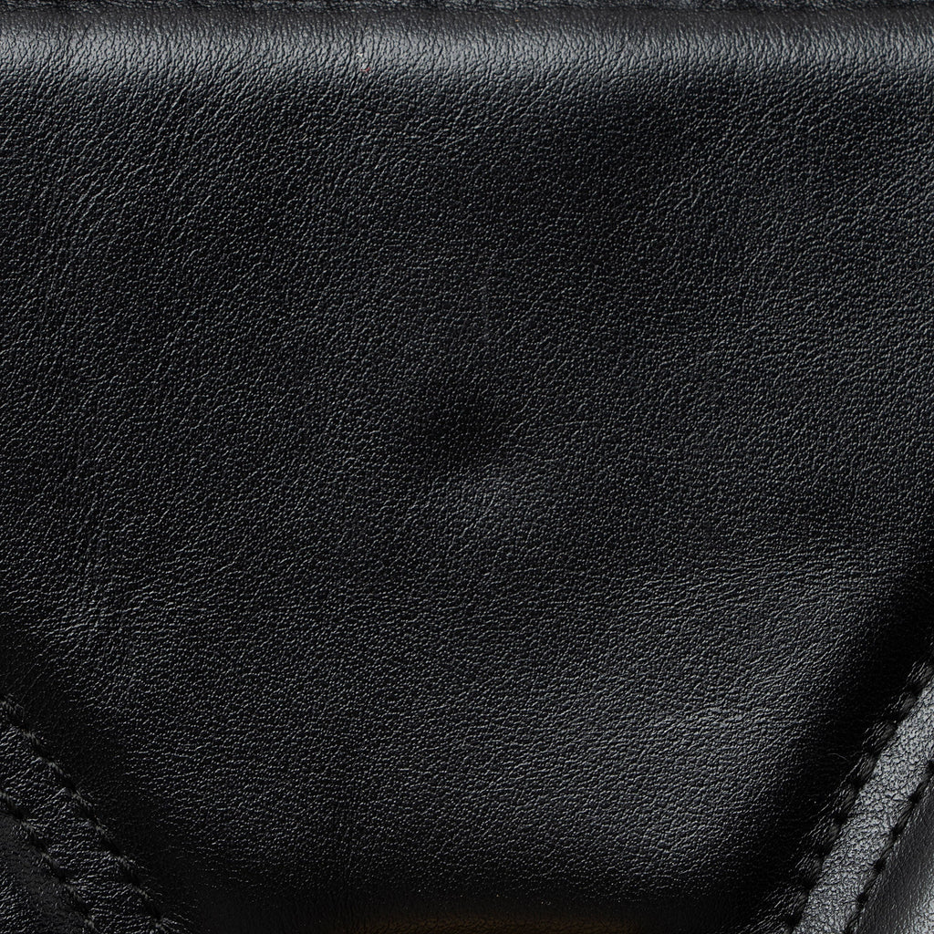 Gucci Matelasse Leather GG Marmont Medium Flap Bag