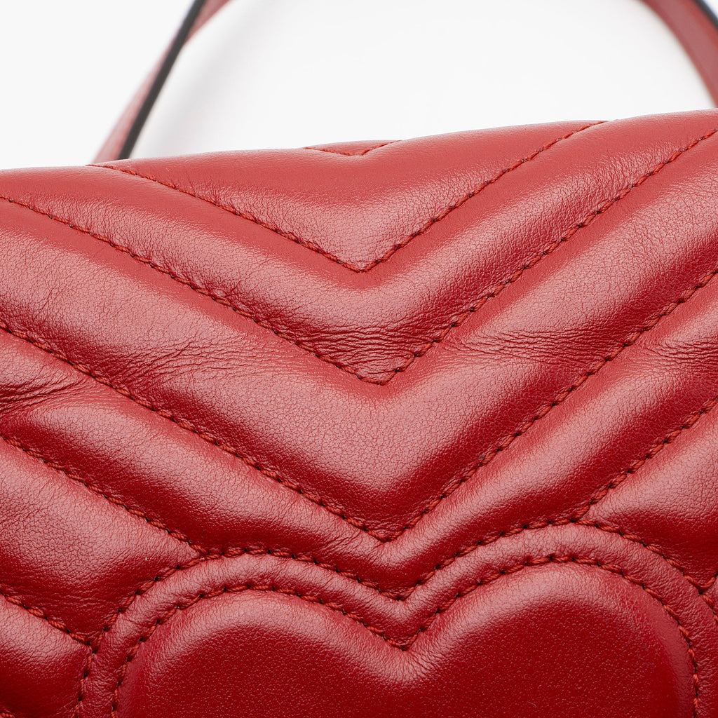 Gucci Matelasse Leather GG Marmont Medium Flap Bag