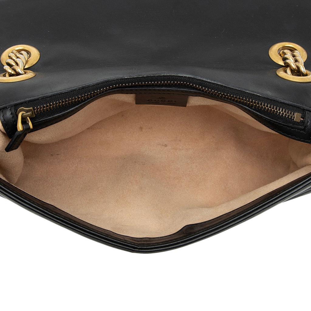 Gucci Matelasse Leather GG Marmont Medium Flap Bag