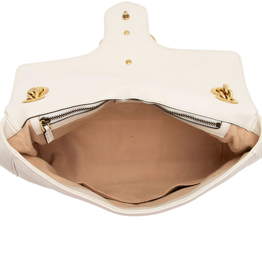 Gucci Matelasse Leather GG Marmont Medium Shoulder Bag (SHF-vZzq6k)