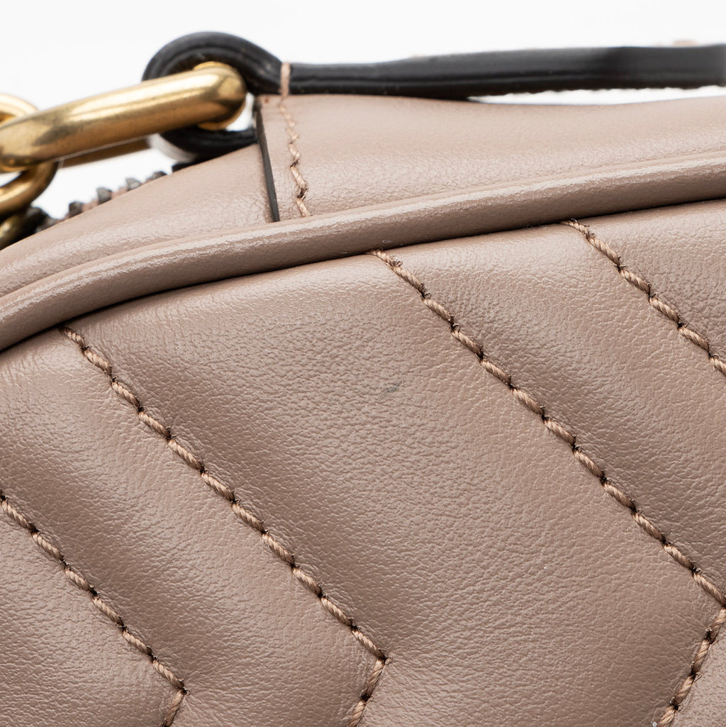 Gucci Matelasse Leather GG Marmont Mini Bag (SHF-22838)