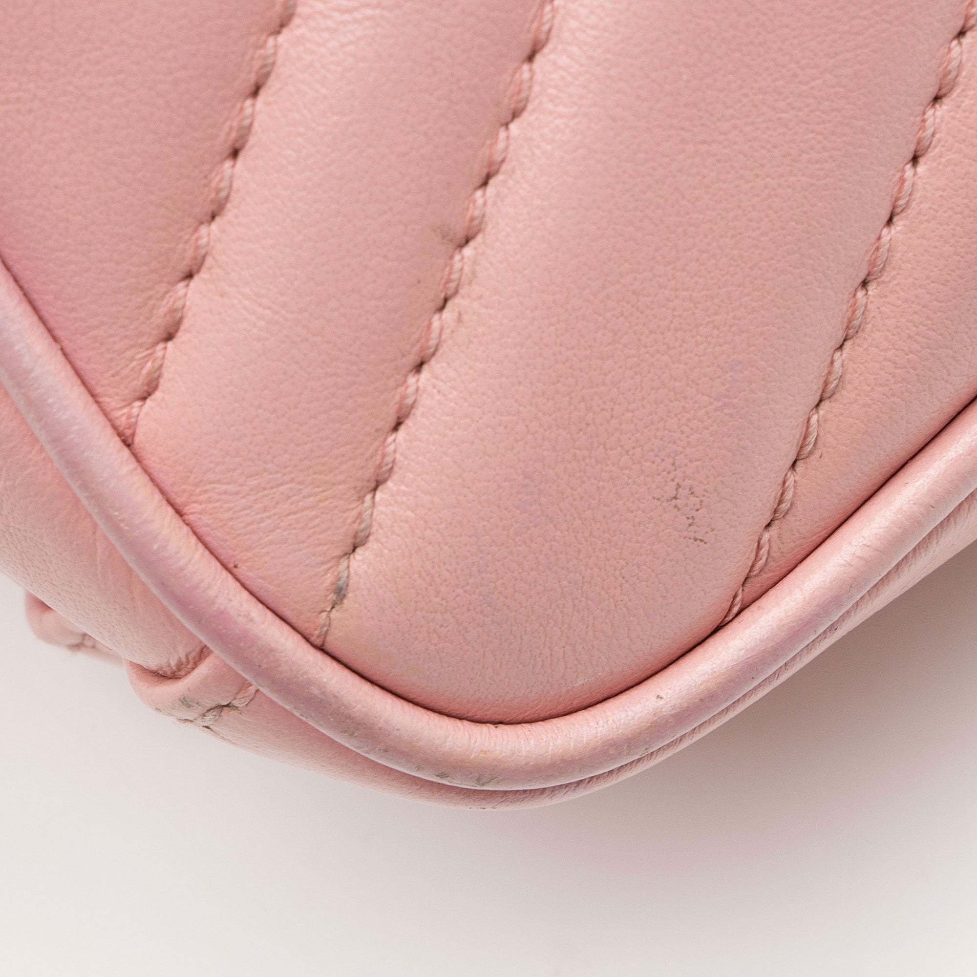 Gucci Matelasse Leather GG Marmont Mini Crossbody