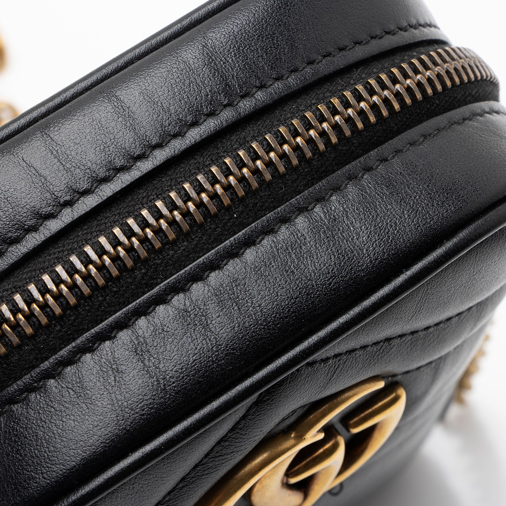 Gucci Matelasse Leather GG Marmont Mini Crossbody