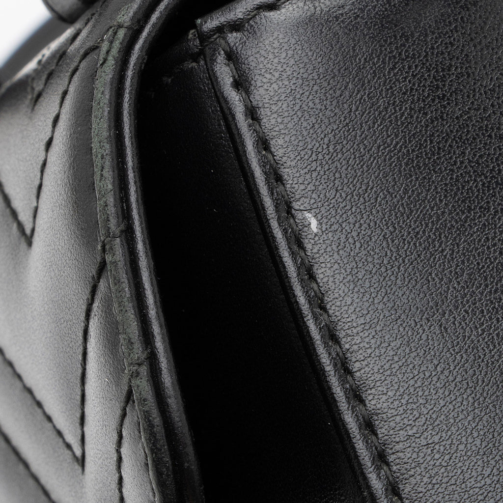 Gucci Matelasse Leather GG Marmont Mini Top Handle Bag (SHF-7cobGM)