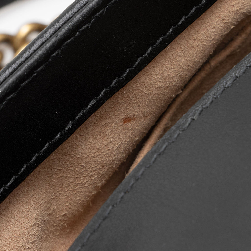 Gucci Matelasse Leather GG Marmont Mini Top Handle Bag (SHF-7cobGM)
