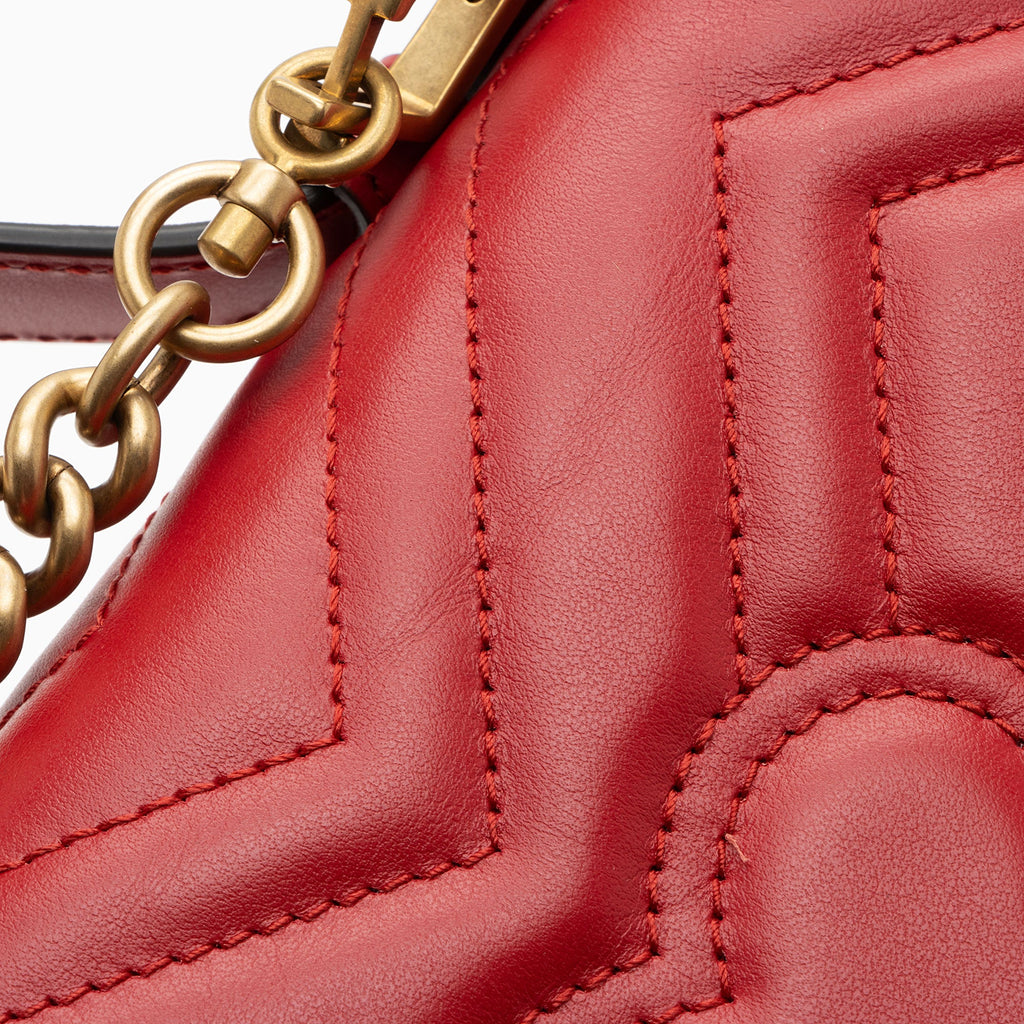 Gucci Matelasse Leather GG Marmont Mini Top Handle (SHF-JQUu1n)