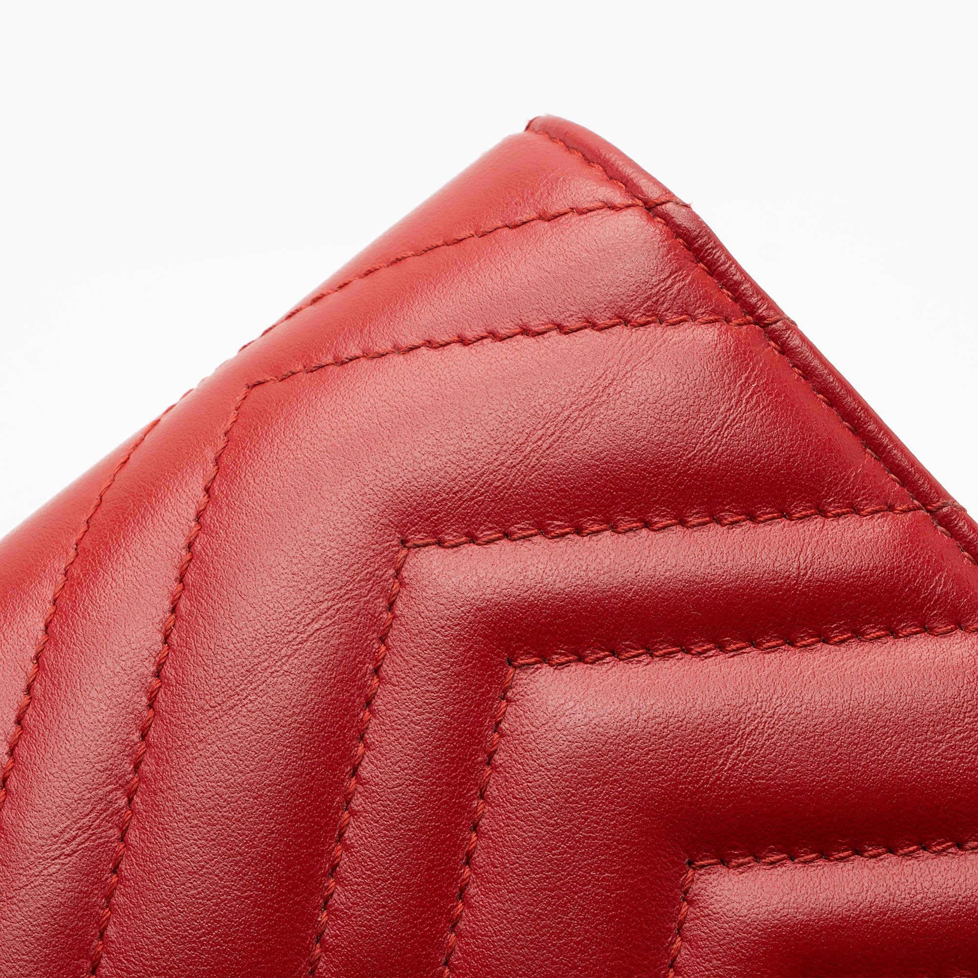 Gucci Matelasse Leather GG Marmont Wallet on Chain