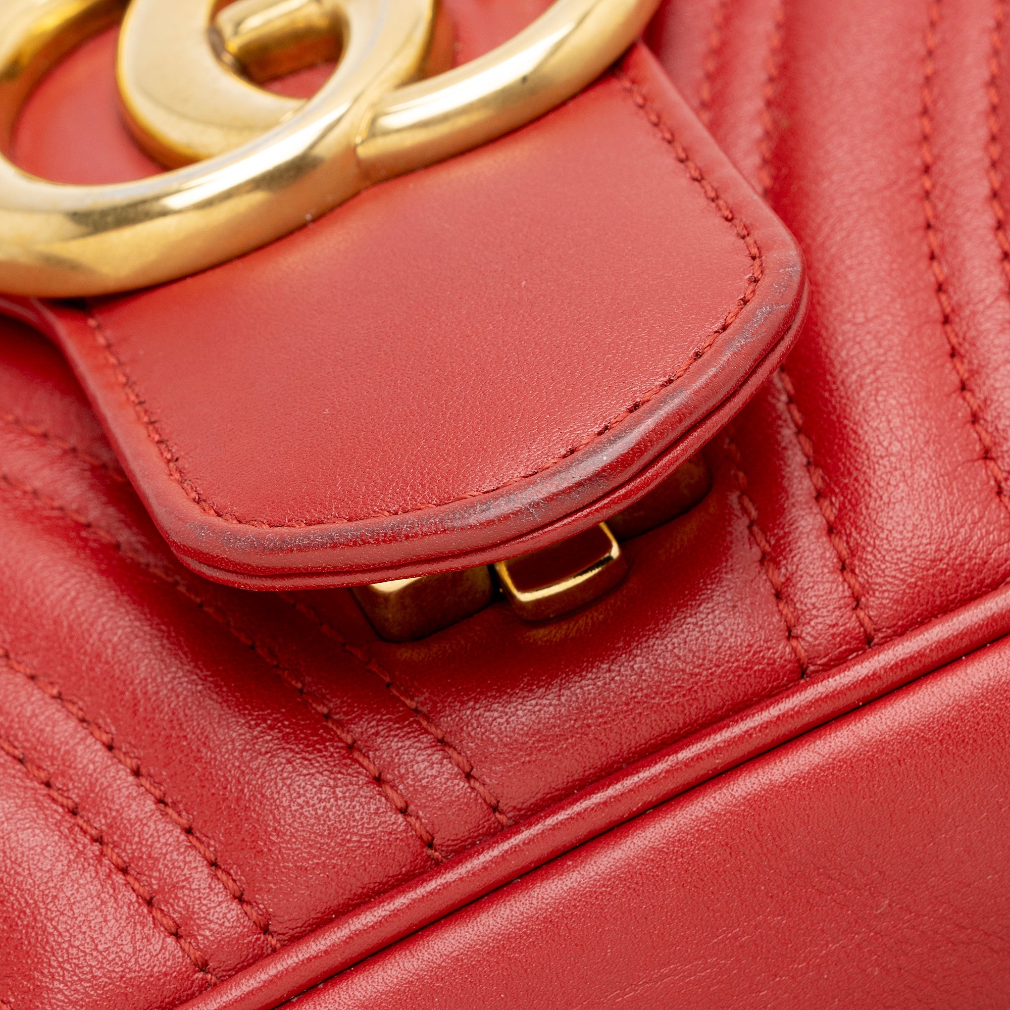 Gucci Matelasse Leather GG Marmont Small Bag (SHF-22851)