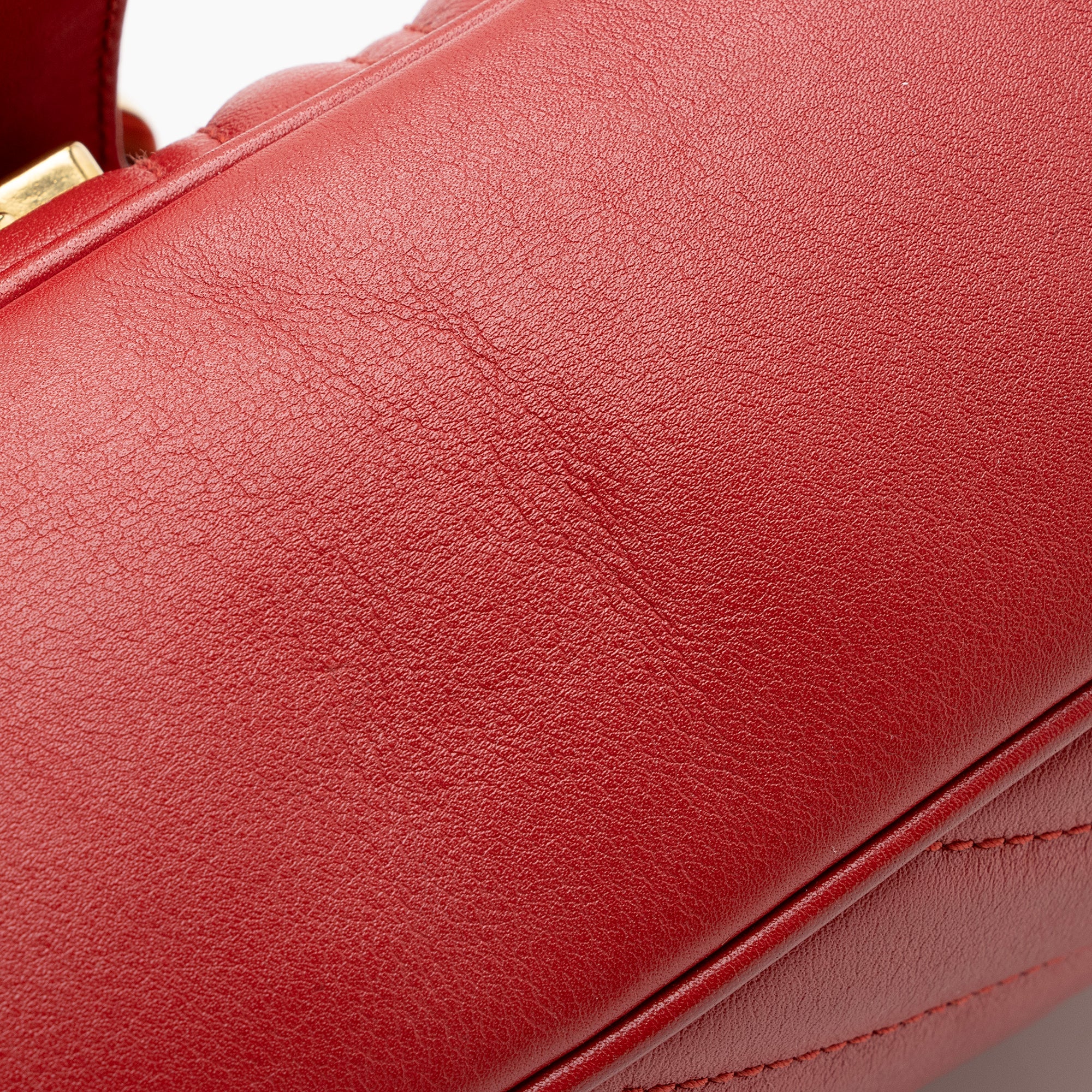 Gucci Matelasse Leather GG Marmont Small Bag (SHF-22851)