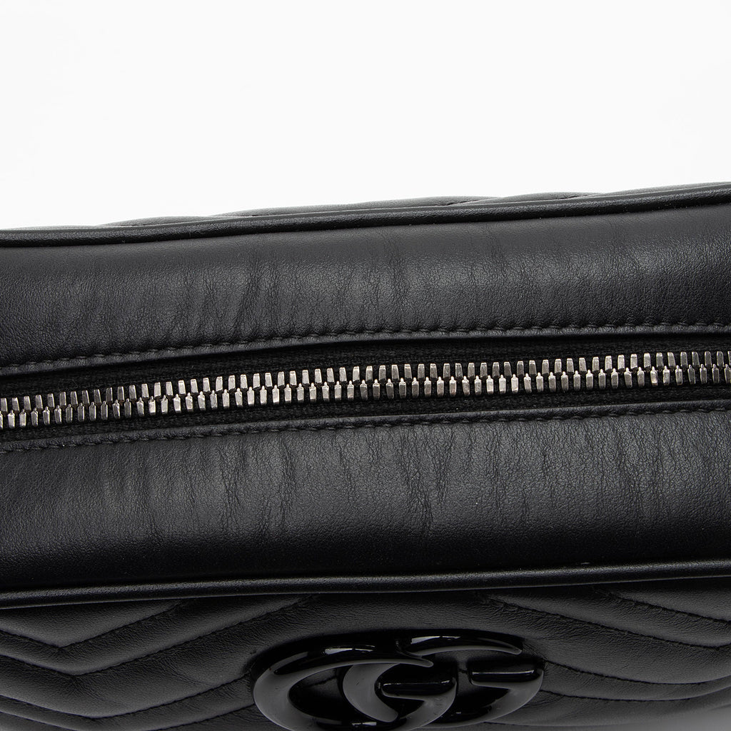 Gucci Matelasse Leather Monochrome GG Marmont Small Camera Bag
