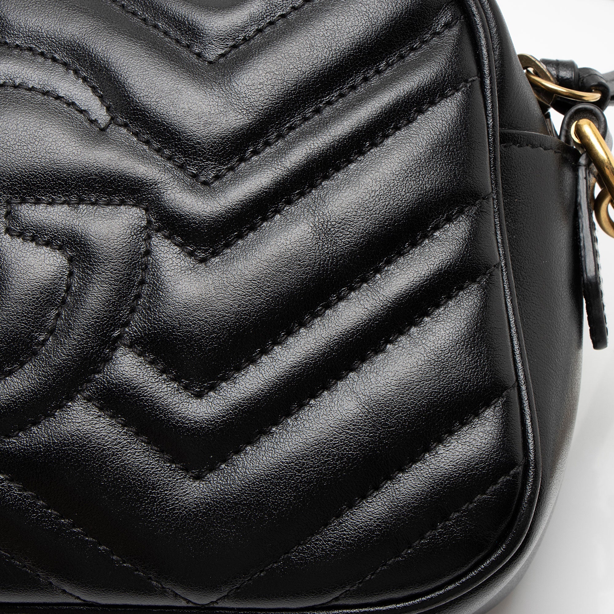 Gucci Matelasse Leather GG Marmont Small Camera Bag