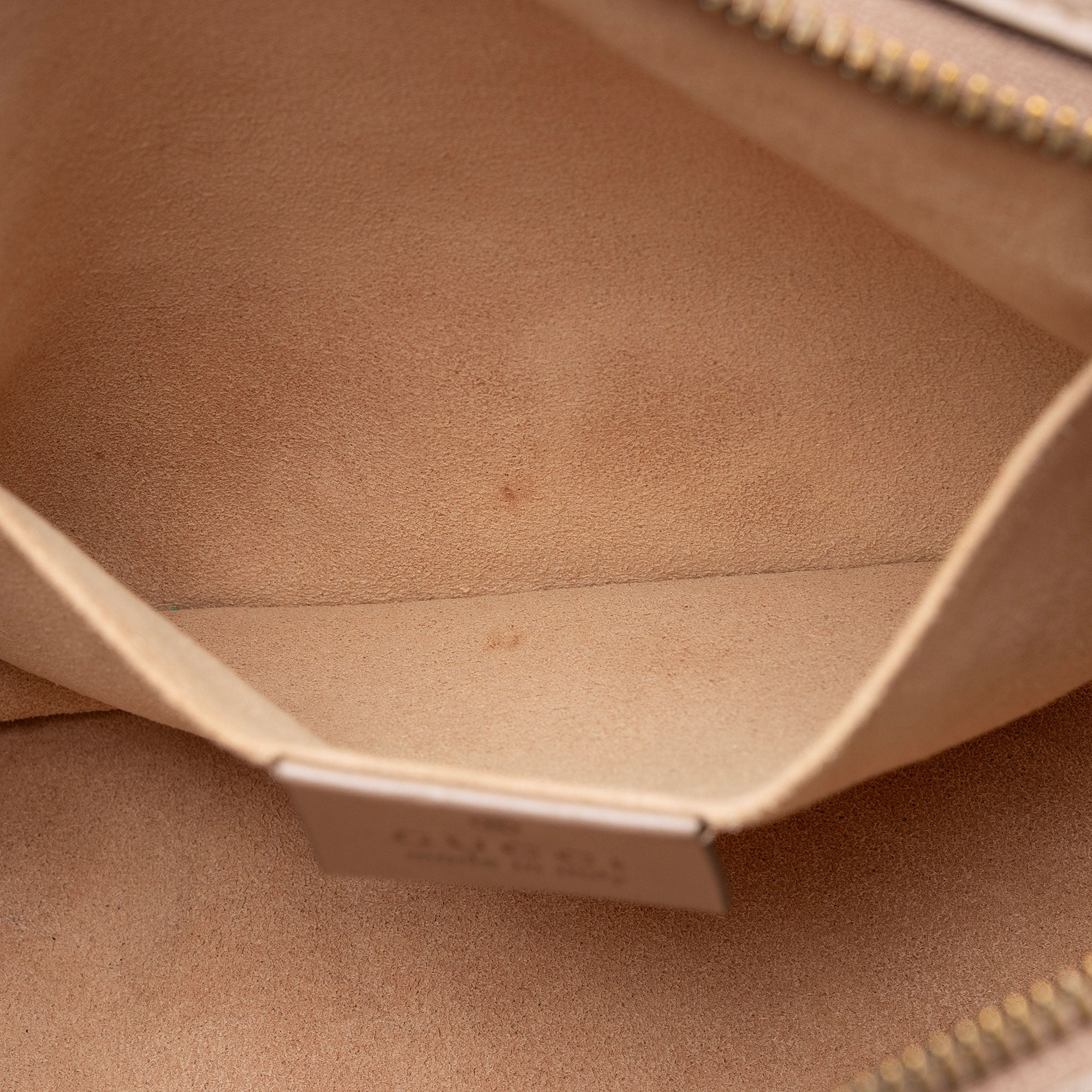 Gucci Matelasse Leather GG Marmont Small Camera Bag