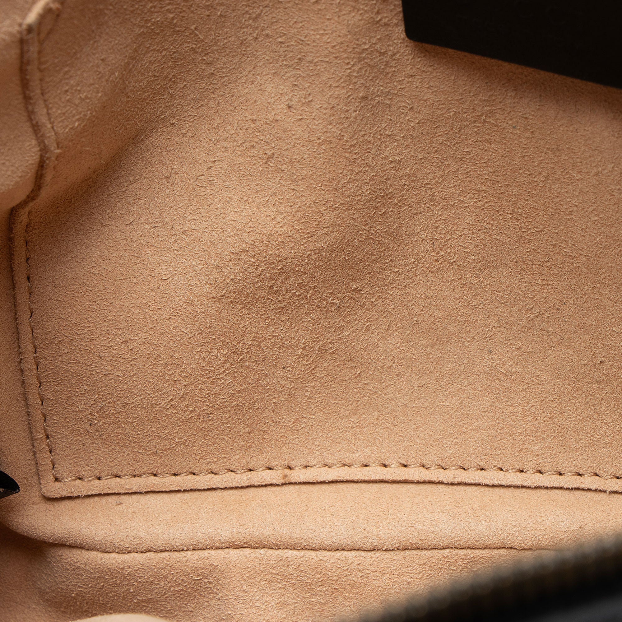Gucci Matelasse Leather GG Marmont Small Camera Bag
