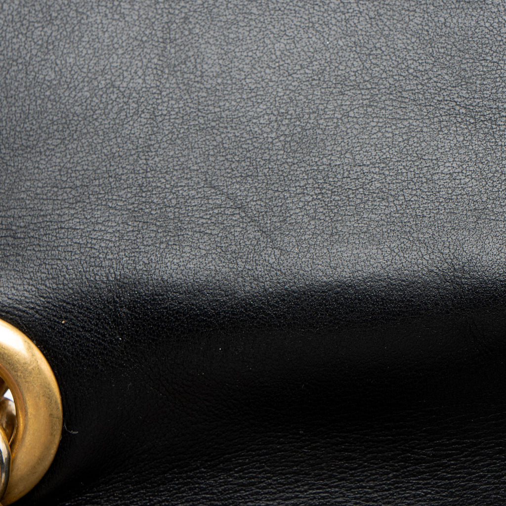 Gucci Matelasse Leather GG Marmont Medium Flap Bag