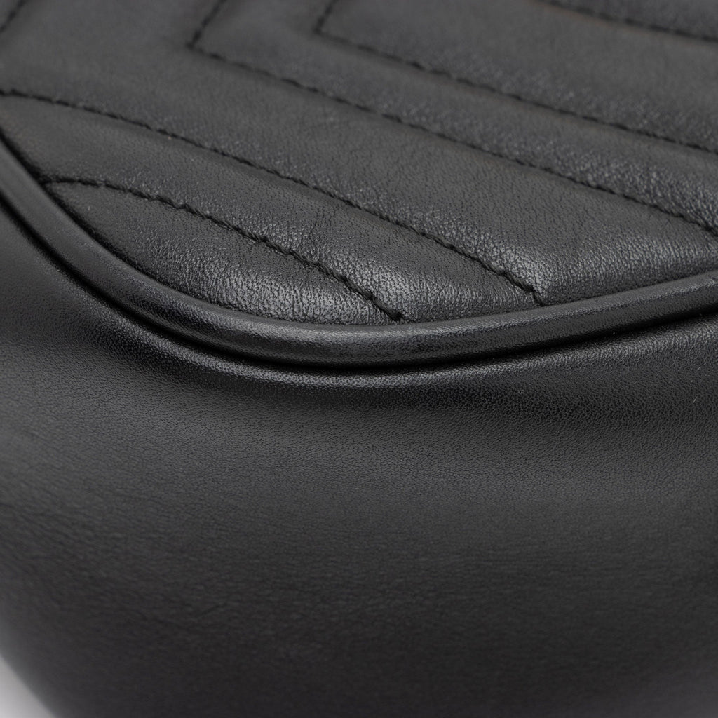 Gucci Matelasse Leather GG Marmont Small Shoulder Bag (SHF-yWuLoN)