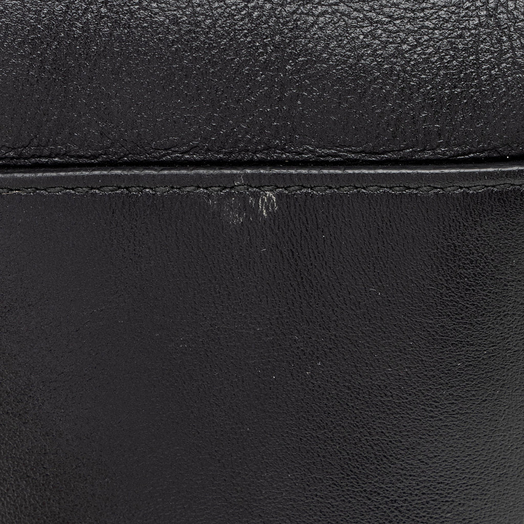 Gucci Matelasse Leather GG Marmont Small Top Handle Bag (SHF-GI9xgN)