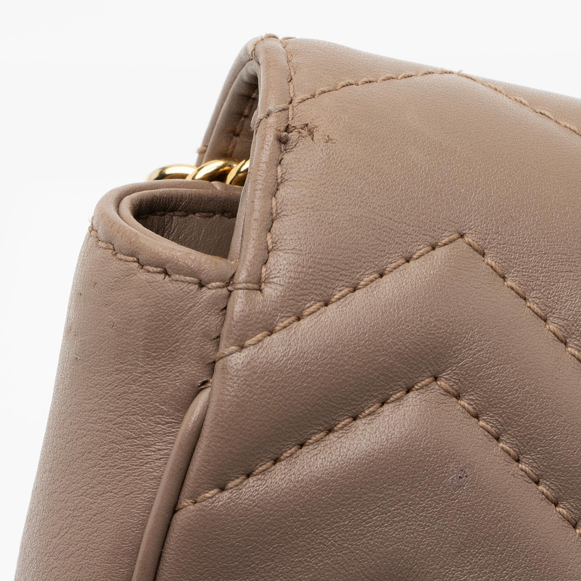 Gucci Matelasse Leather GG Marmont Super Mini Bag (SHF-5Cn5zY)