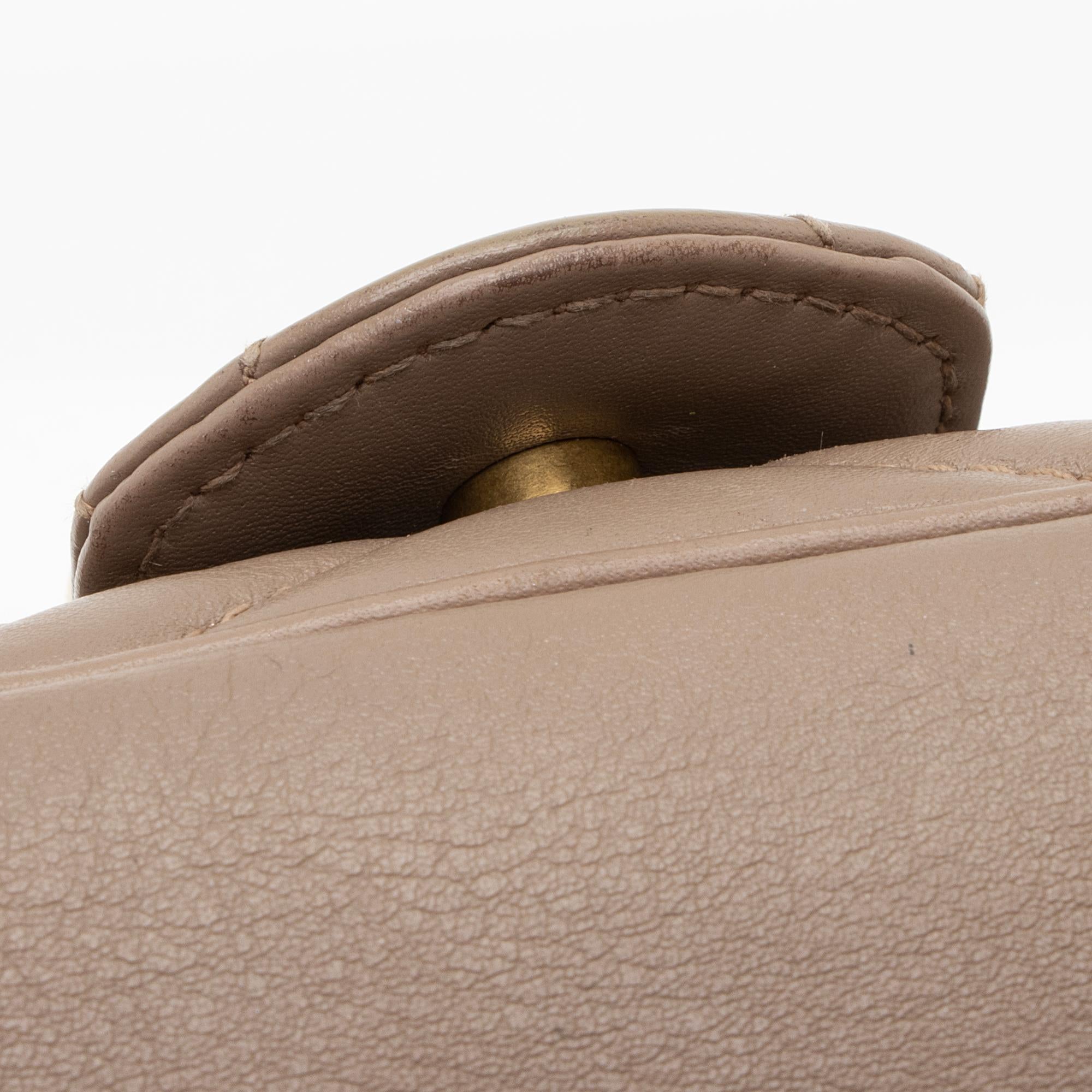 Gucci Matelasse Leather GG Marmont Super Mini Bag (SHF-5Cn5zY)