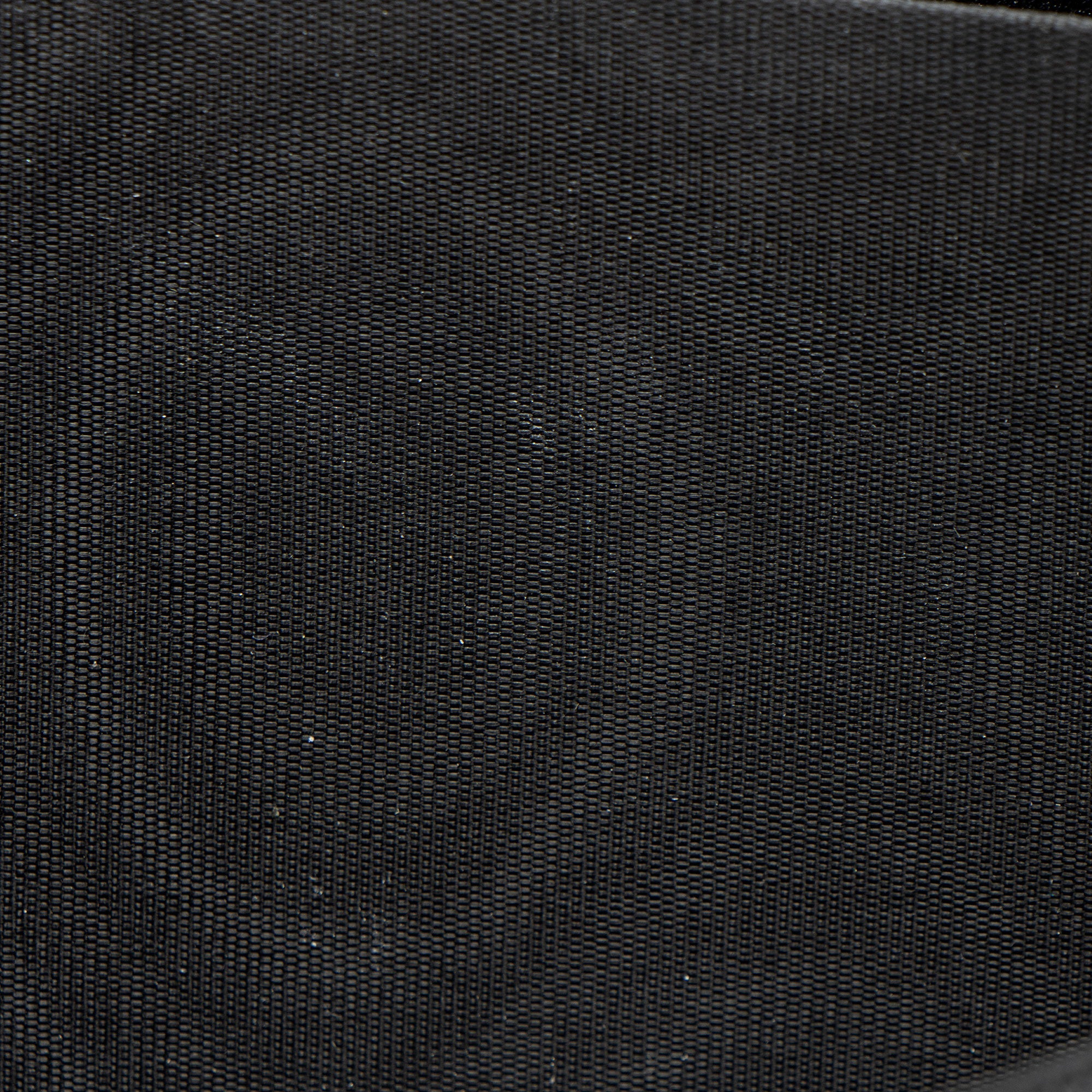 Gucci Matelasse Leather GG Marmont Zip Wallet
